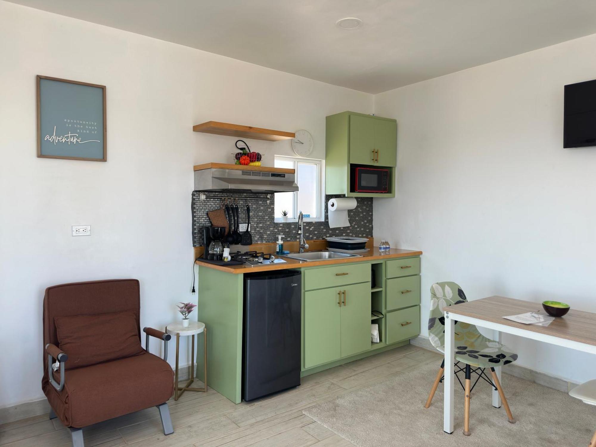 Las Mariposas Mini Suites Росарито Экстерьер фото