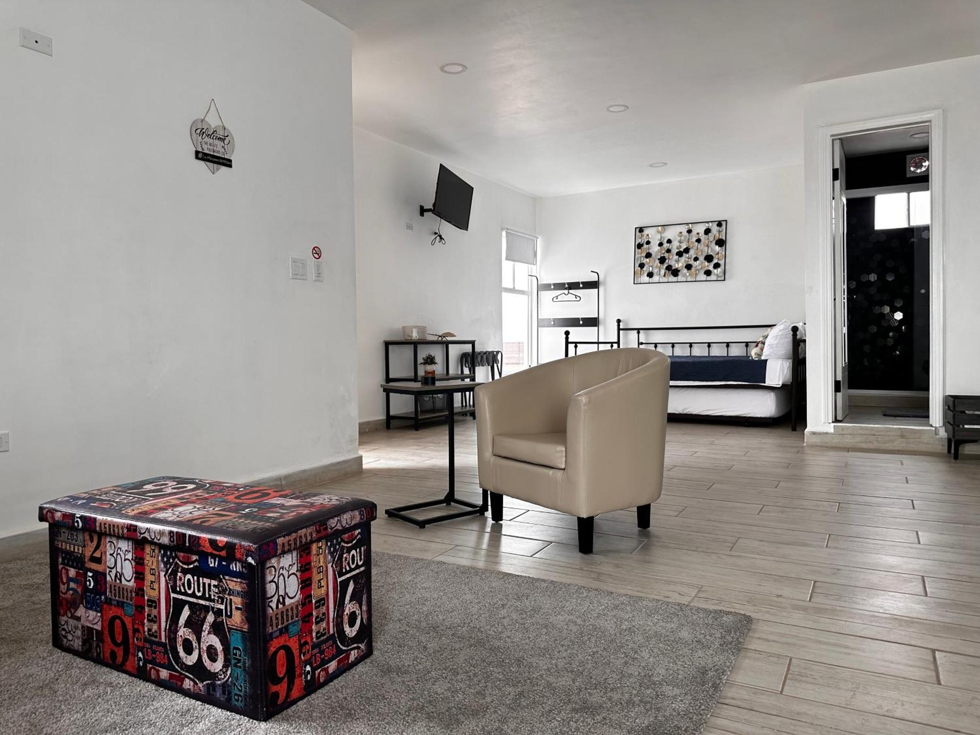 Las Mariposas Mini Suites Росарито Экстерьер фото
