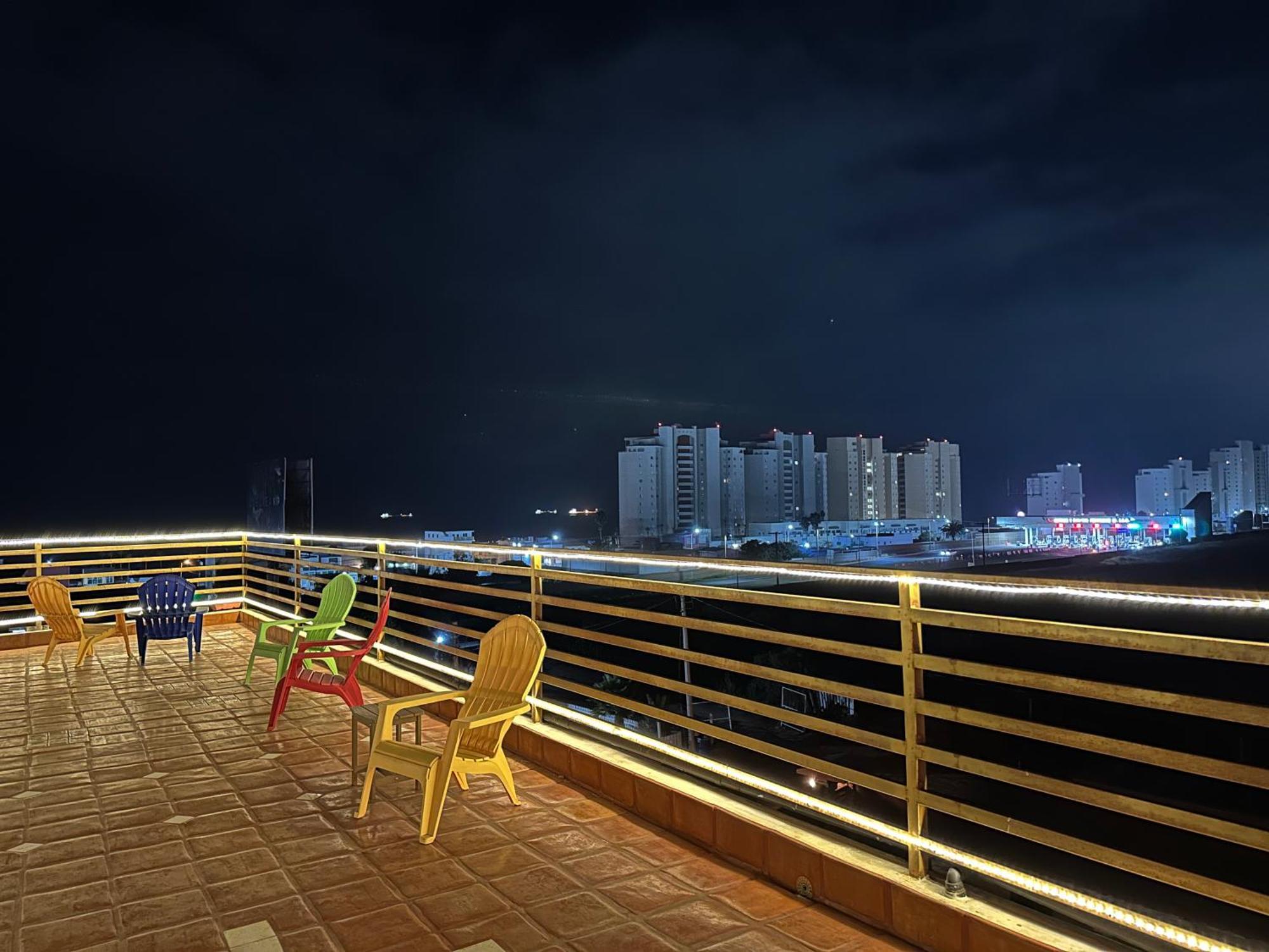 Las Mariposas Mini Suites Росарито Экстерьер фото